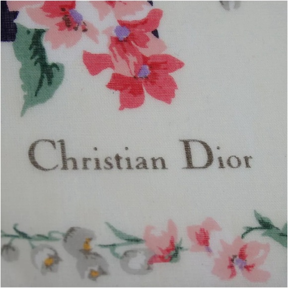 Authentic Christian Dior Floral print, set of 2 handkerchief cotton [Used] - Picture 5 of 5